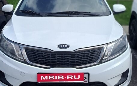 KIA Rio III рестайлинг, 2012 год, 550 000 рублей, 2 фотография