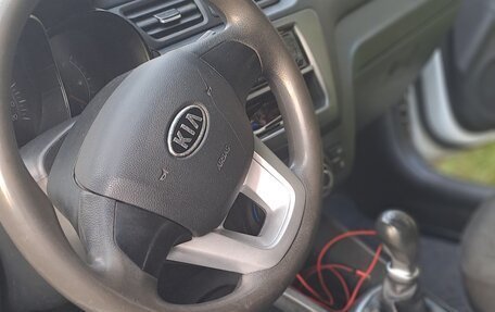 KIA Rio III рестайлинг, 2012 год, 550 000 рублей, 8 фотография
