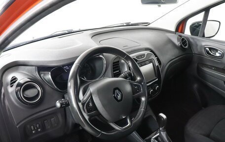 Renault Kaptur I рестайлинг, 2017 год, 1 250 000 рублей, 8 фотография