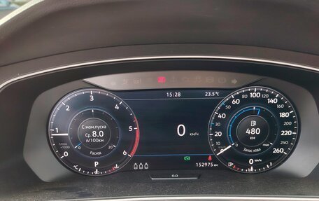 Volkswagen Tiguan II, 2018 год, 2 200 000 рублей, 14 фотография