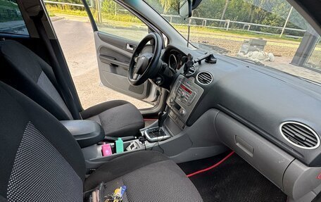 Ford Focus II рестайлинг, 2008 год, 620 000 рублей, 3 фотография