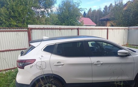 Nissan Qashqai, 2022 год, 2 600 000 рублей, 4 фотография