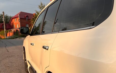 Toyota Land Cruiser 200, 2018 год, 7 300 000 рублей, 8 фотография