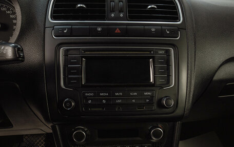Volkswagen Polo VI (EU Market), 2013 год, 869 000 рублей, 16 фотография