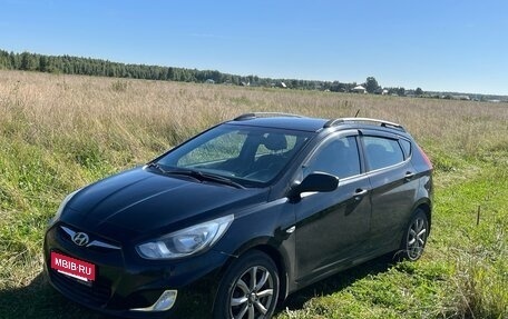 Hyundai Solaris II рестайлинг, 2013 год, 850 000 рублей, 2 фотография