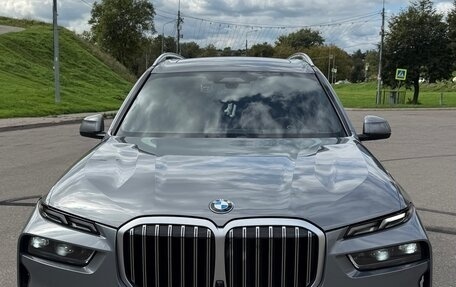 BMW X7, 2023 год, 11 000 000 рублей, 2 фотография