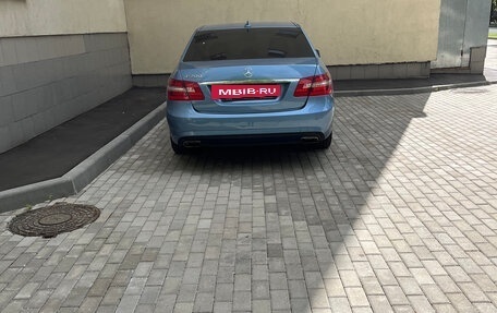Mercedes-Benz E-Класс, 2012 год, 1 470 000 рублей, 6 фотография