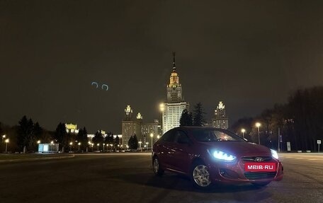 Hyundai Solaris II рестайлинг, 2011 год, 700 000 рублей, 17 фотография