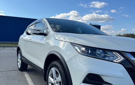 Nissan Qashqai, 2019 год, 2 000 000 рублей, 2 фотография