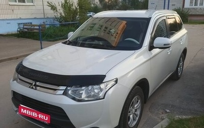 Mitsubishi Outlander III рестайлинг 3, 2014 год, 1 530 000 рублей, 1 фотография