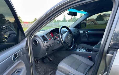 Volkswagen Touareg III, 2008 год, 935 000 рублей, 9 фотография