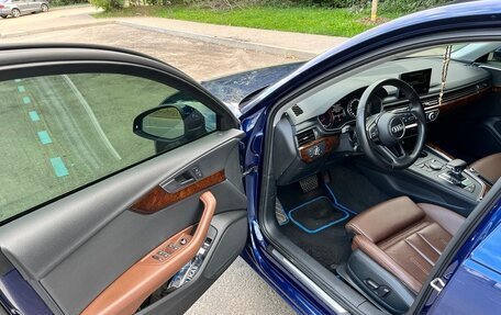 Audi A4, 2016 год, 2 050 000 рублей, 9 фотография