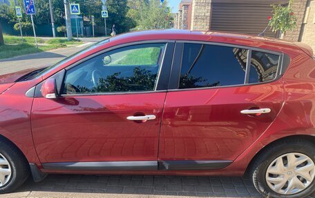 Renault Megane III, 2014 год, 650 000 рублей, 11 фотография