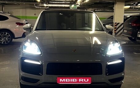 Porsche Cayenne III, 2020 год, 9 990 000 рублей, 13 фотография