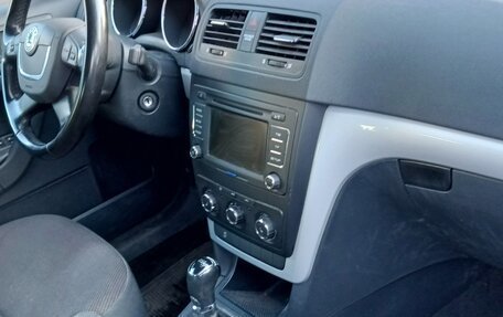 Skoda Yeti I рестайлинг, 2013 год, 630 000 рублей, 18 фотография