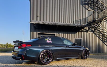 BMW 5 серия, 2018 год, 5 900 000 рублей, 7 фотография