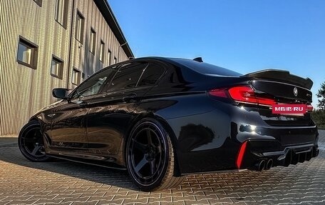 BMW 5 серия, 2018 год, 5 900 000 рублей, 16 фотография