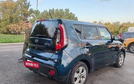 KIA Soul II рестайлинг, 2017 год, 1 270 000 рублей, 4 фотография