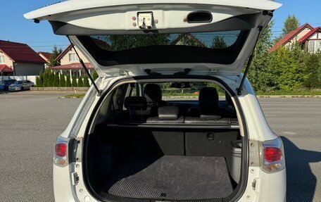 Mitsubishi Outlander III рестайлинг 3, 2014 год, 1 700 000 рублей, 15 фотография