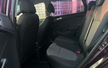 Hyundai Solaris II рестайлинг, 2012 год, 635 000 рублей, 23 фотография