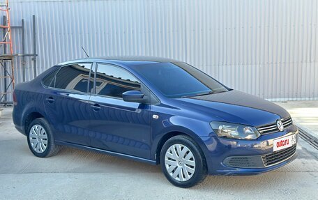 Volkswagen Polo VI (EU Market), 2013 год, 850 000 рублей, 13 фотография
