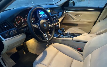 BMW 5 серия, 2013 год, 2 580 000 рублей, 15 фотография