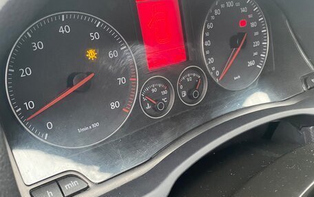 Volkswagen Golf V, 2006 год, 800 000 рублей, 10 фотография