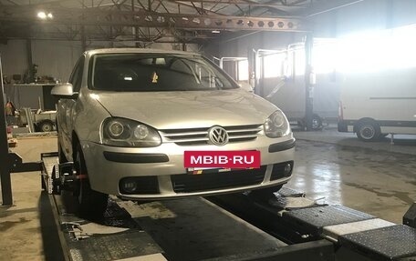 Volkswagen Golf V, 2006 год, 800 000 рублей, 6 фотография