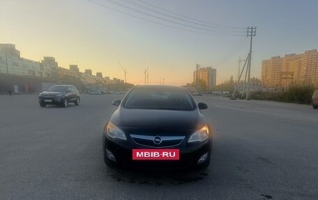 Opel Astra J, 2011 год, 730 000 рублей, 5 фотография