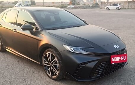 Toyota Camry, 2024 год, 3 580 000 рублей, 2 фотография