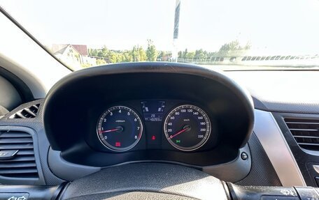 Hyundai Solaris II рестайлинг, 2013 год, 950 000 рублей, 7 фотография