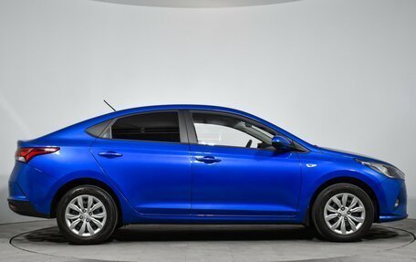 Hyundai Solaris II рестайлинг, 2021 год, 1 590 000 рублей, 4 фотография