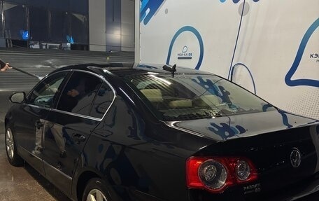 Volkswagen Passat B6, 2005 год, 630 000 рублей, 1 фотография