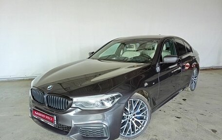 BMW 5 серия, 2019 год, 4 360 000 рублей, 1 фотография