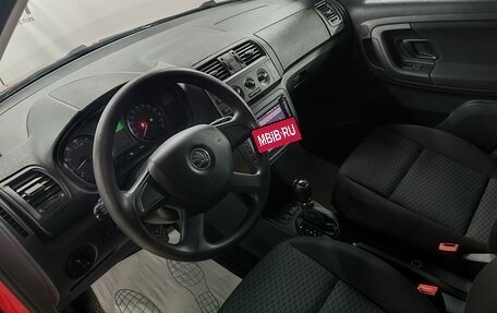 Skoda Fabia II, 2013 год, 849 000 рублей, 10 фотография