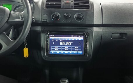 Skoda Fabia II, 2013 год, 849 000 рублей, 15 фотография
