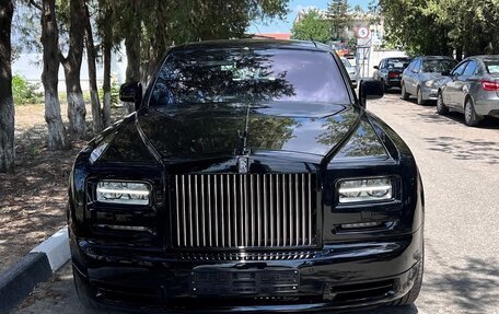 Rolls-Royce Phantom VII рестайлинг, 2014 год, 40 000 000 рублей, 1 фотография