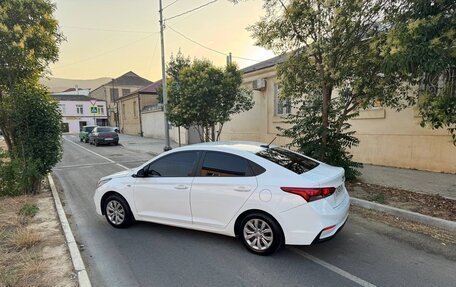 Hyundai Solaris II рестайлинг, 2019 год, 925 000 рублей, 4 фотография