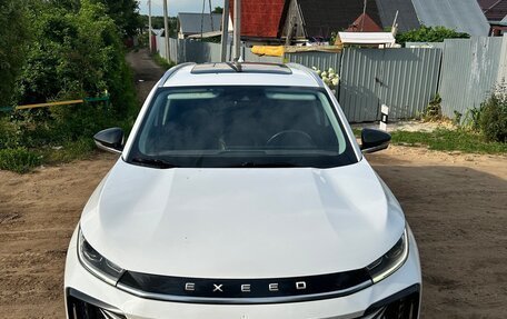 CheryExeed TXL, 2022 год, 2 400 000 рублей, 1 фотография