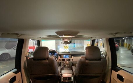 Land Rover Range Rover III, 2011 год, 2 700 000 рублей, 12 фотография