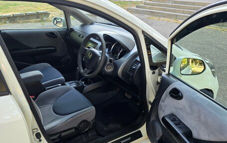 Honda Fit III, 2002 год, 405 000 рублей, 8 фотография