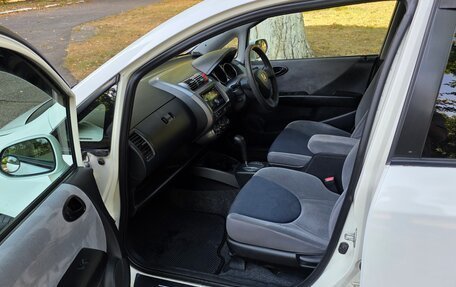 Honda Fit III, 2002 год, 405 000 рублей, 11 фотография