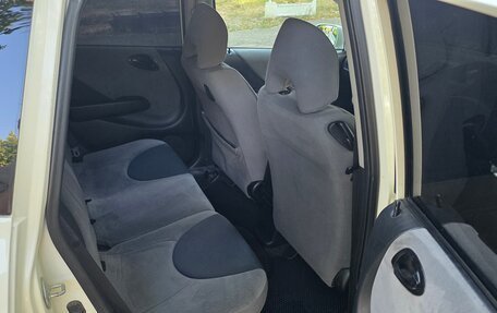 Honda Fit III, 2002 год, 405 000 рублей, 9 фотография