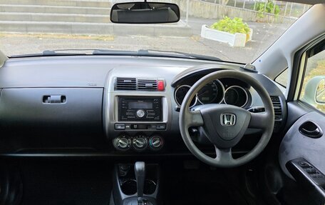 Honda Fit III, 2002 год, 405 000 рублей, 12 фотография