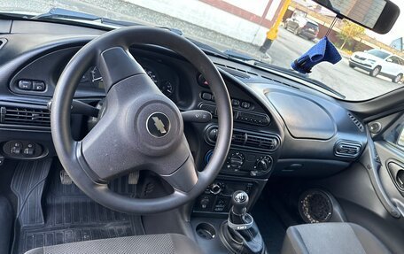 Chevrolet Niva I рестайлинг, 2017 год, 870 000 рублей, 17 фотография