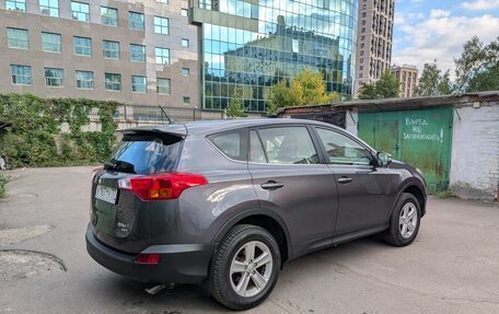 Toyota RAV4, 2013 год, 1 800 000 рублей, 3 фотография