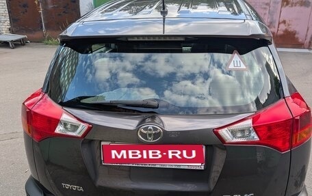 Toyota RAV4, 2013 год, 1 800 000 рублей, 5 фотография