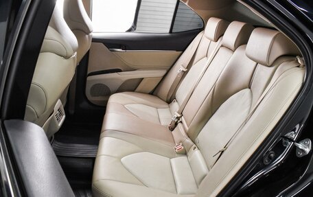 Toyota Camry, 2020 год, 2 899 000 рублей, 9 фотография