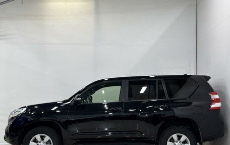 Toyota Land Cruiser Prado 150 рестайлинг 2, 2017 год, 3 950 000 рублей, 3 фотография