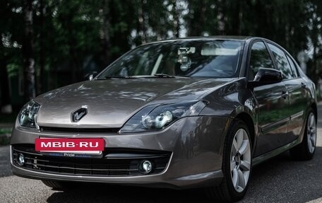 Renault Laguna III рестайлинг, 2010 год, 770 000 рублей, 3 фотография